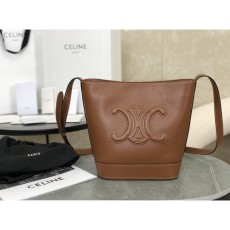 셀린느 트리오페 카프스킨 퀴르 버킷백