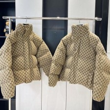 발렌시아가 blcg x gg 콜라보 자카드 패딩 KK팩토리