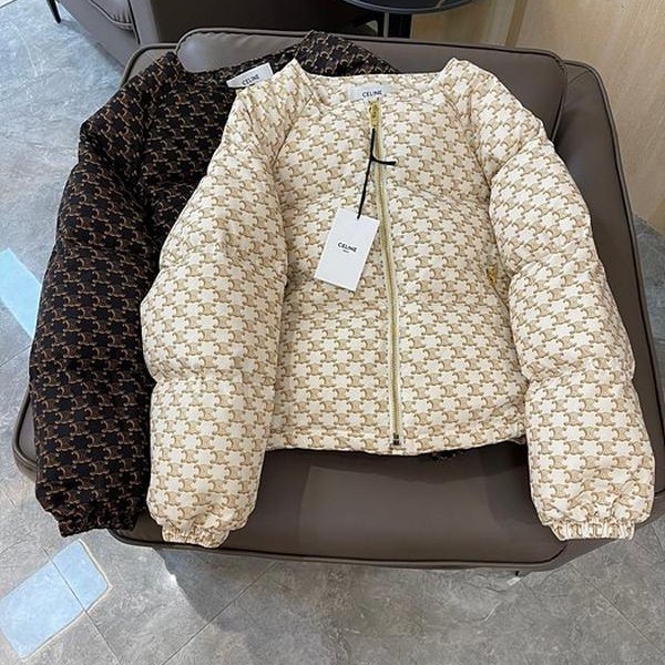 셀린느 트리오페 구스다운 패딩